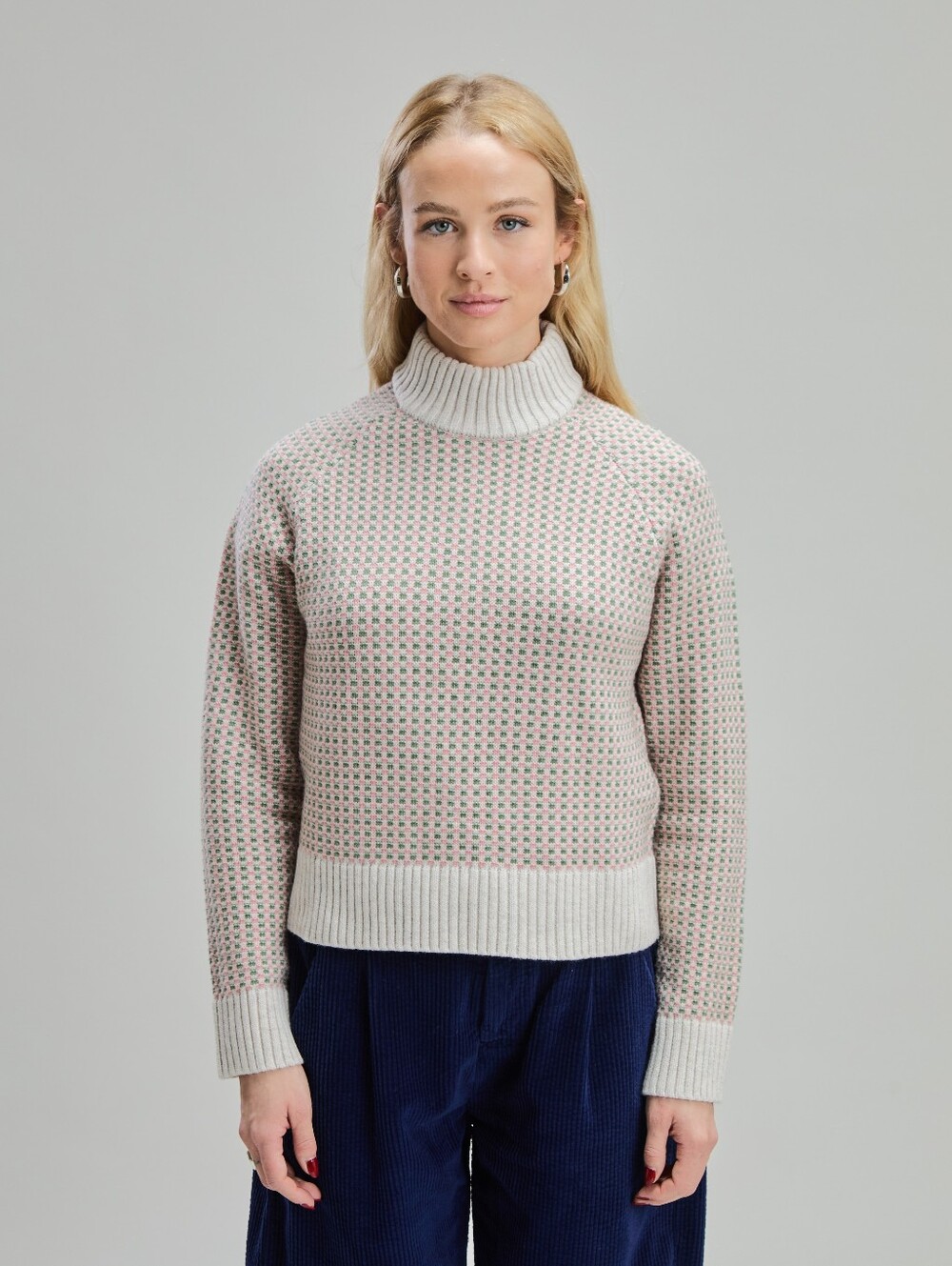 Mock Neck Sweater With Check Pattern - Picture 3 of 6